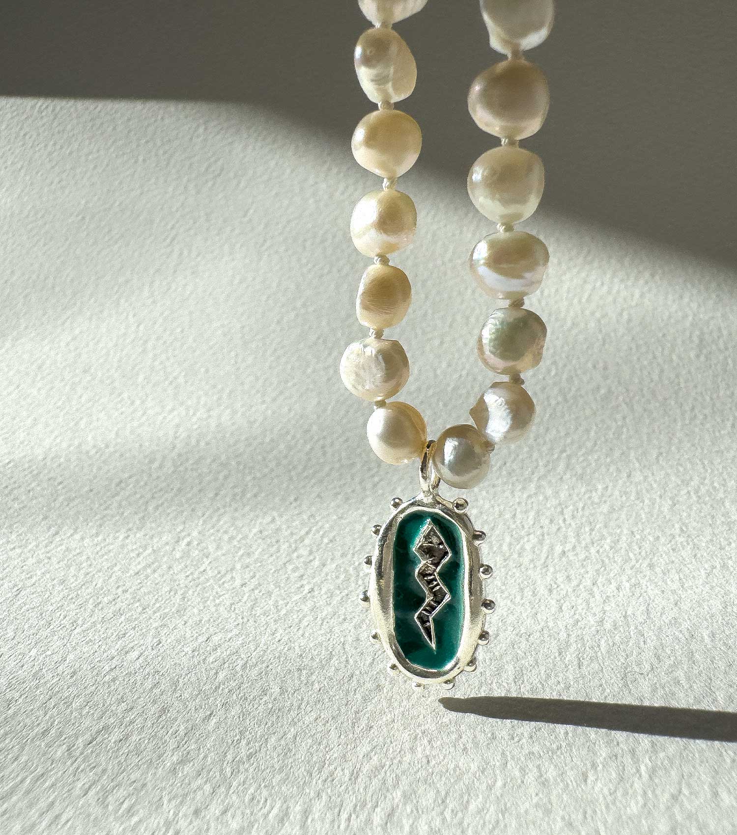 NYOKA PEARL & ENAMEL NECKLACE
