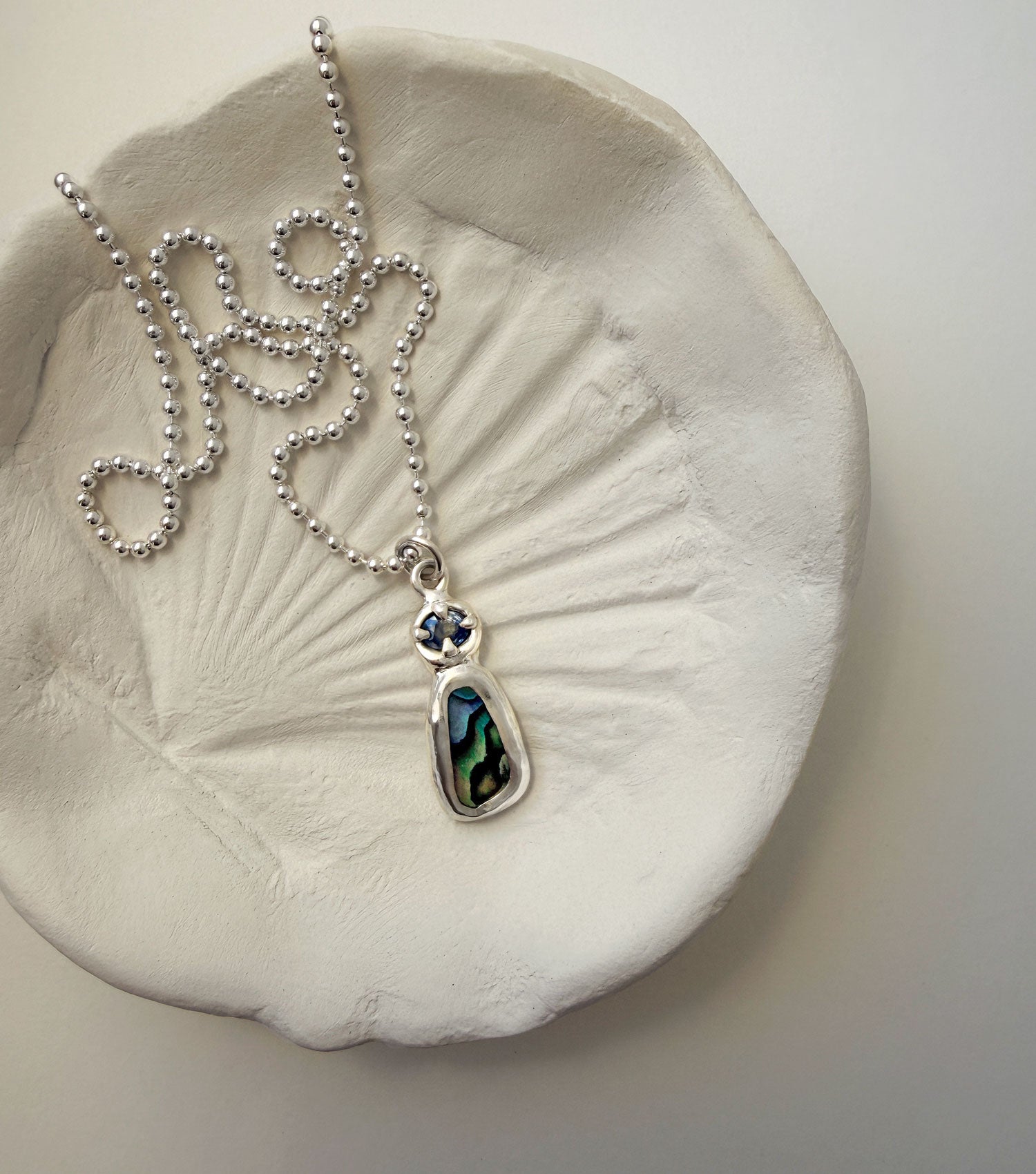 DRIFT NECKLACE - GLIMPSE