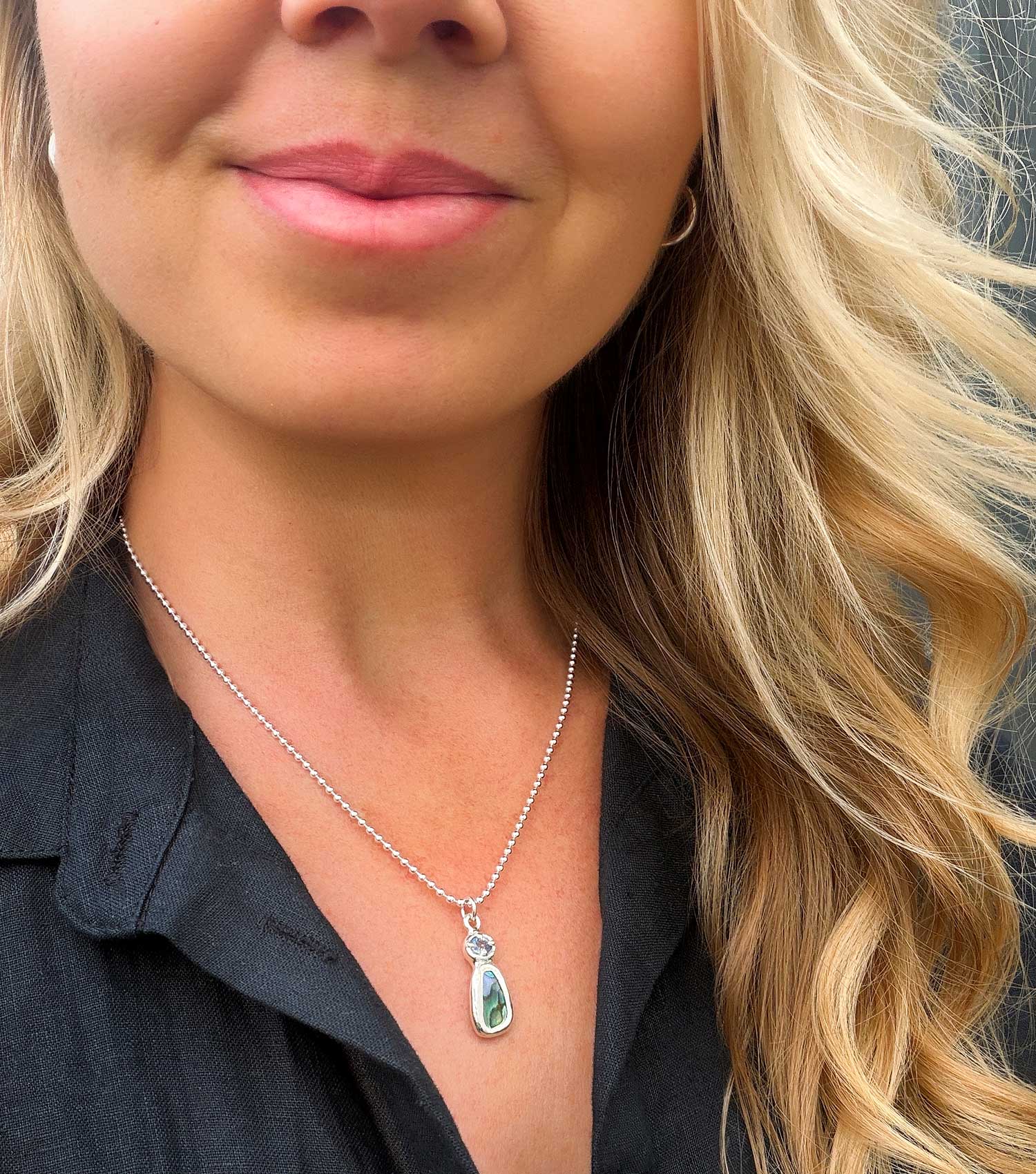 DRIFT NECKLACE - GLIMPSE