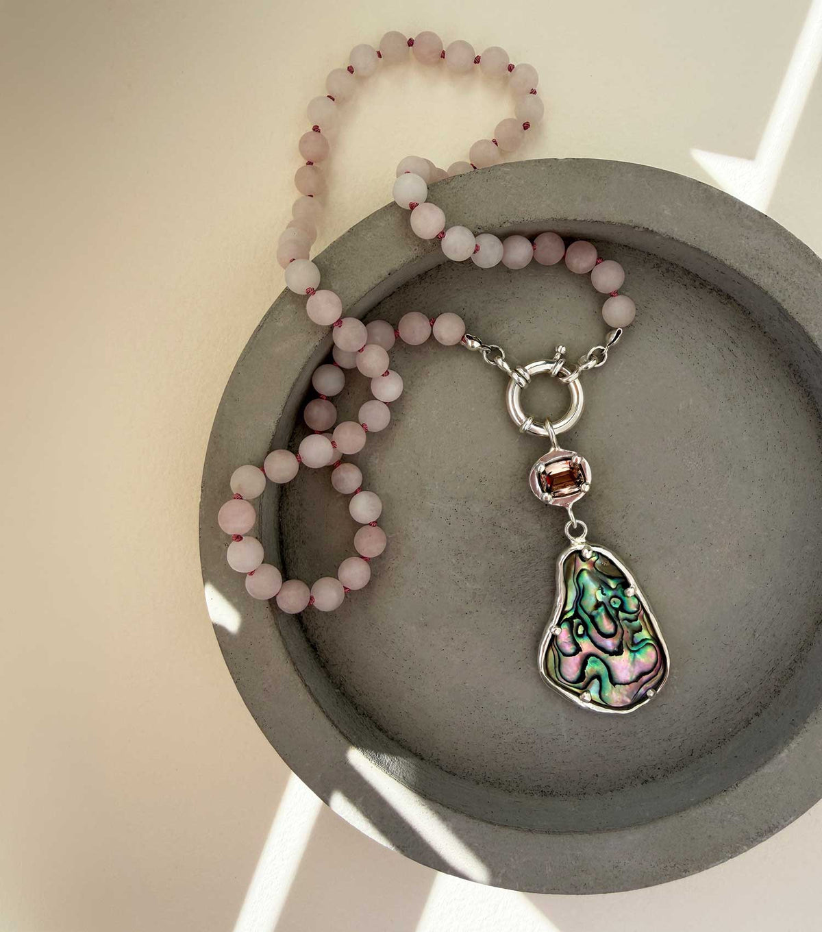 DRIFT NECKLACE - HAZE