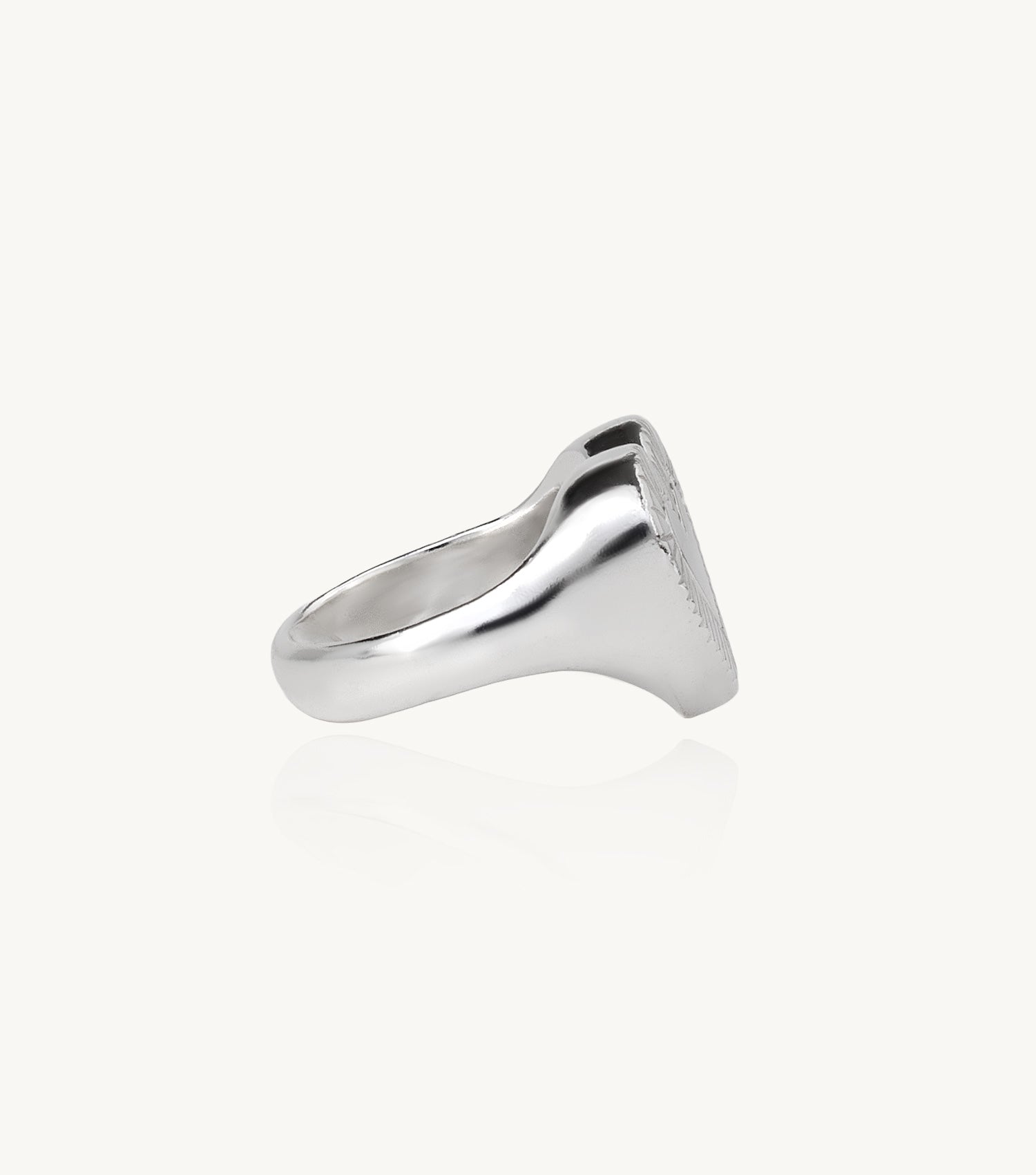 SAHARA HEART SIGNET RING (Pre-Order)