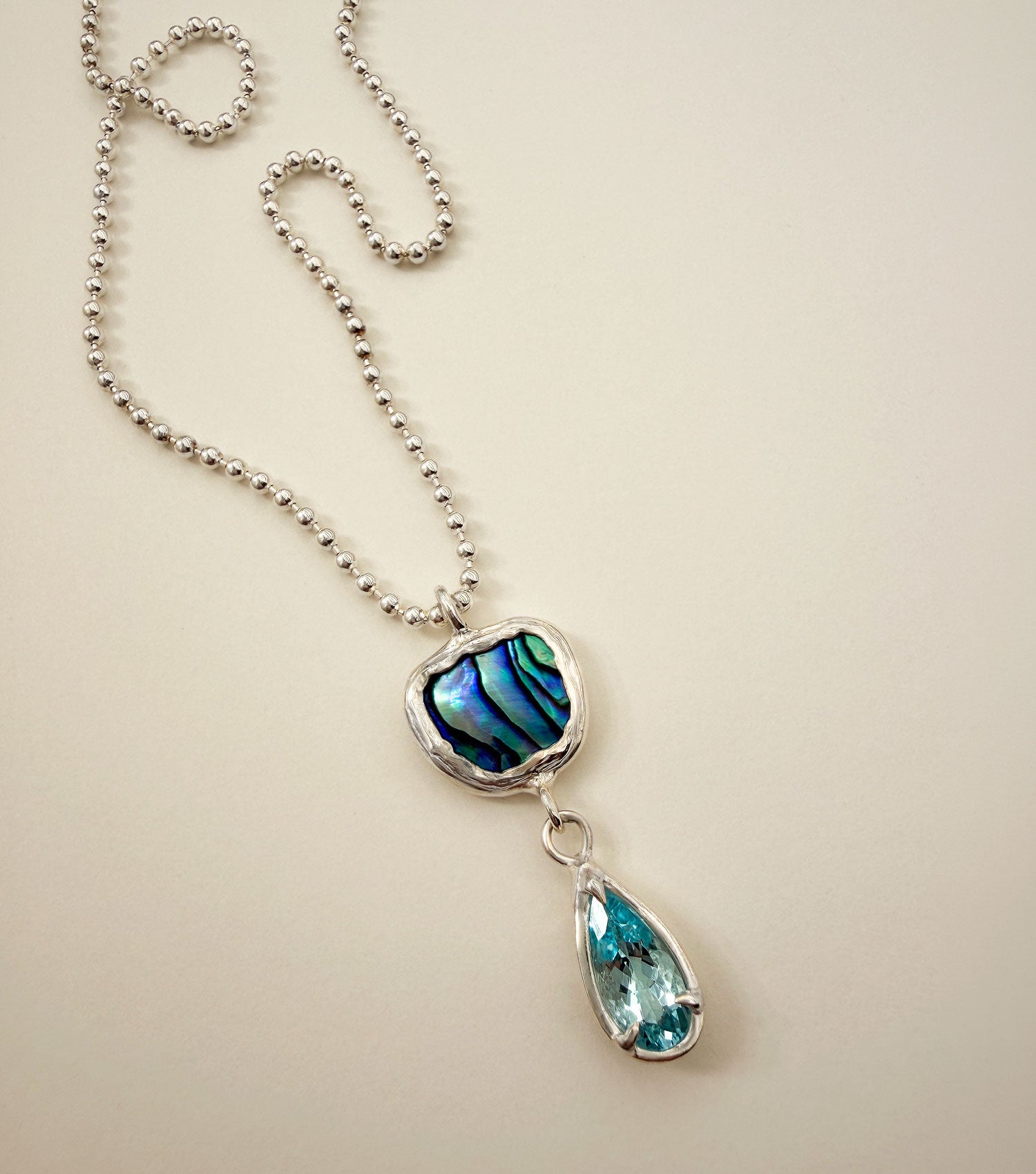 DRIFT NECKLACE - LUME