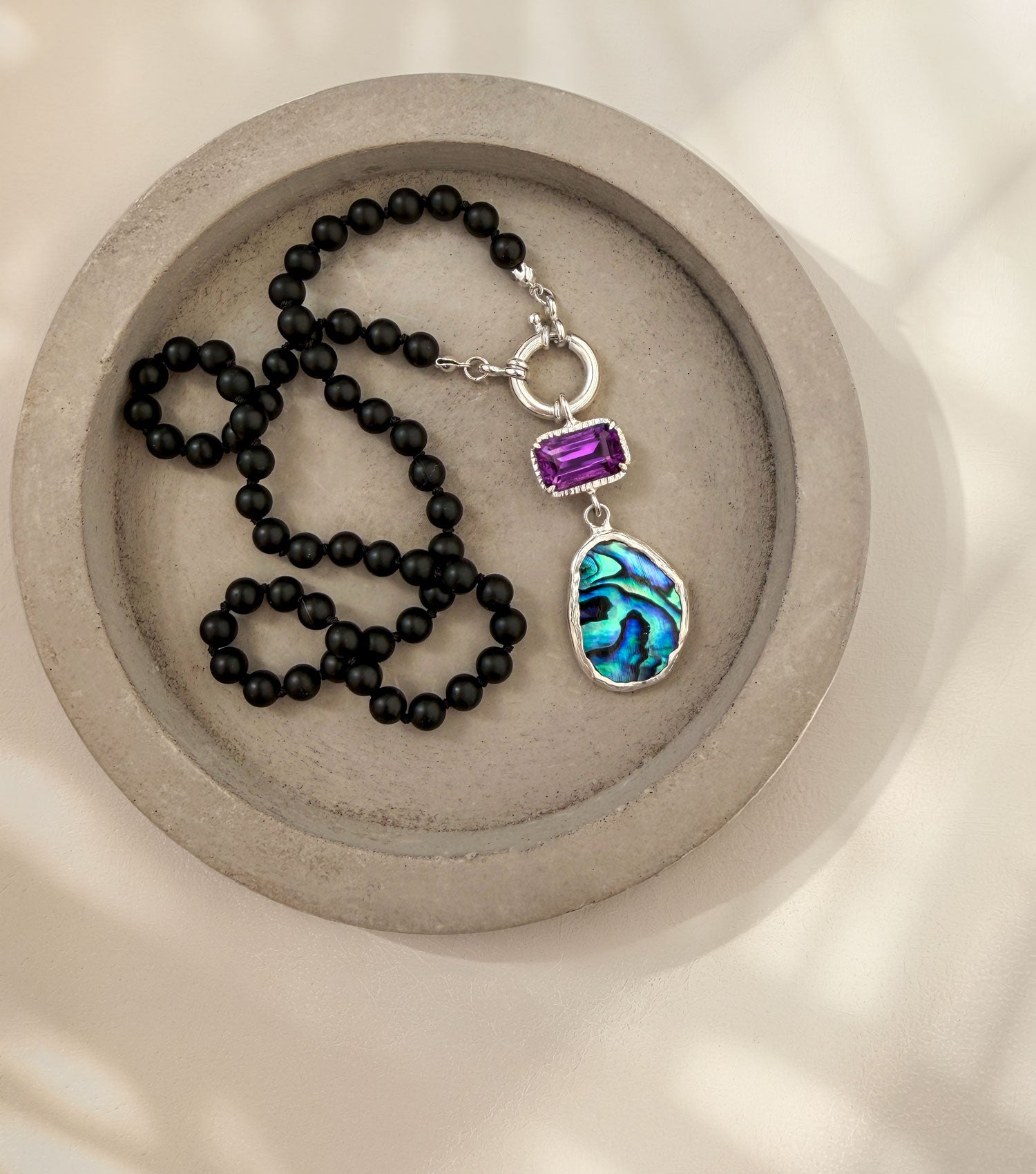 DRIFT NECKLACE - ONYX