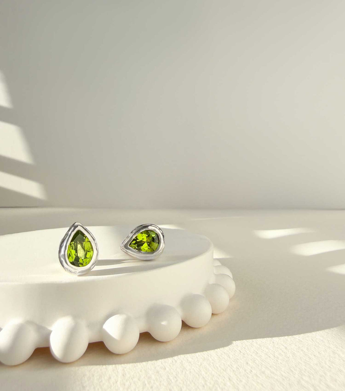 DRIFT STUDS - PEAR CUT PERIDOT