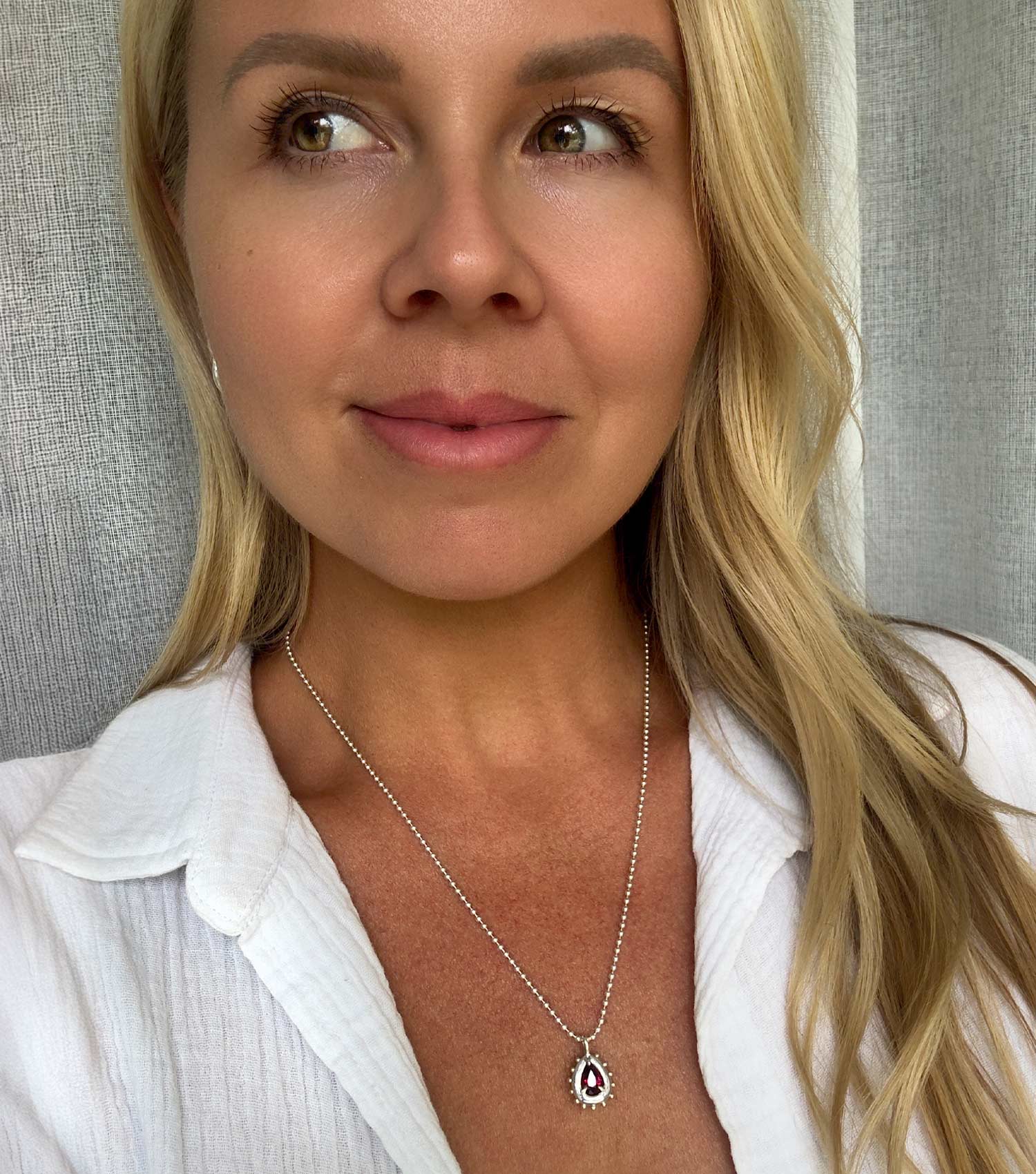 MOLANI RHODOLITE GARNET NECKLACE