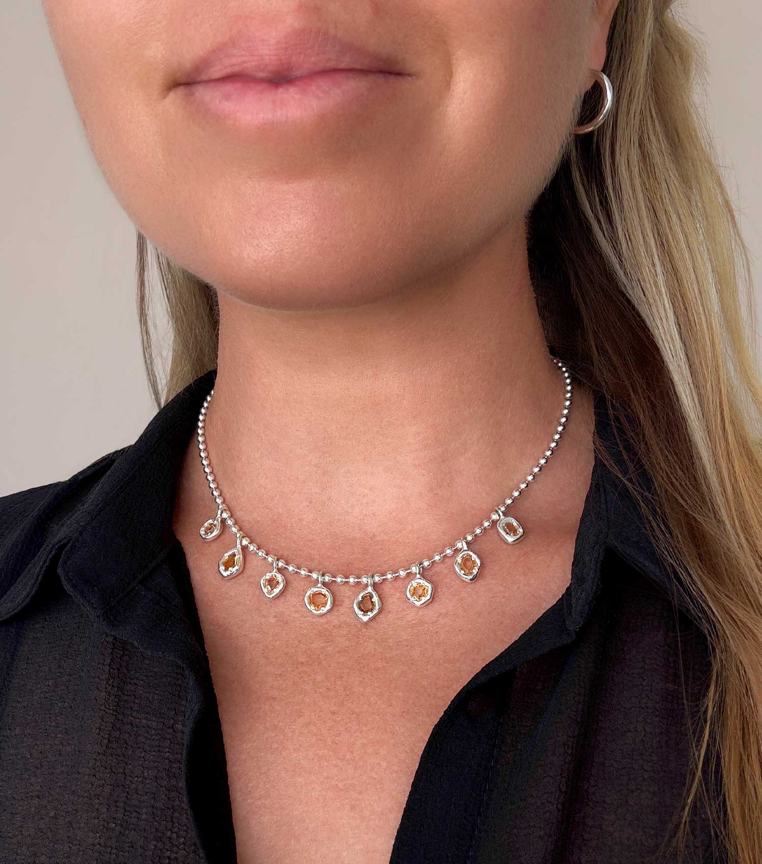 MVULA DROPLET GARNET NECKLACE